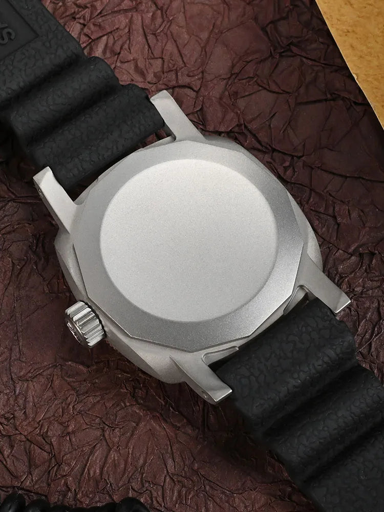 San Martin 42mm NH35 Titanium Diver Watch SN0125T