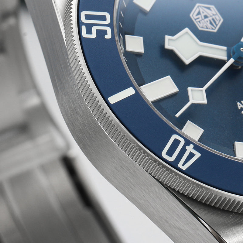 Watchdives x San Martin Classic 39mm Automatic Dive Watch SN0121G