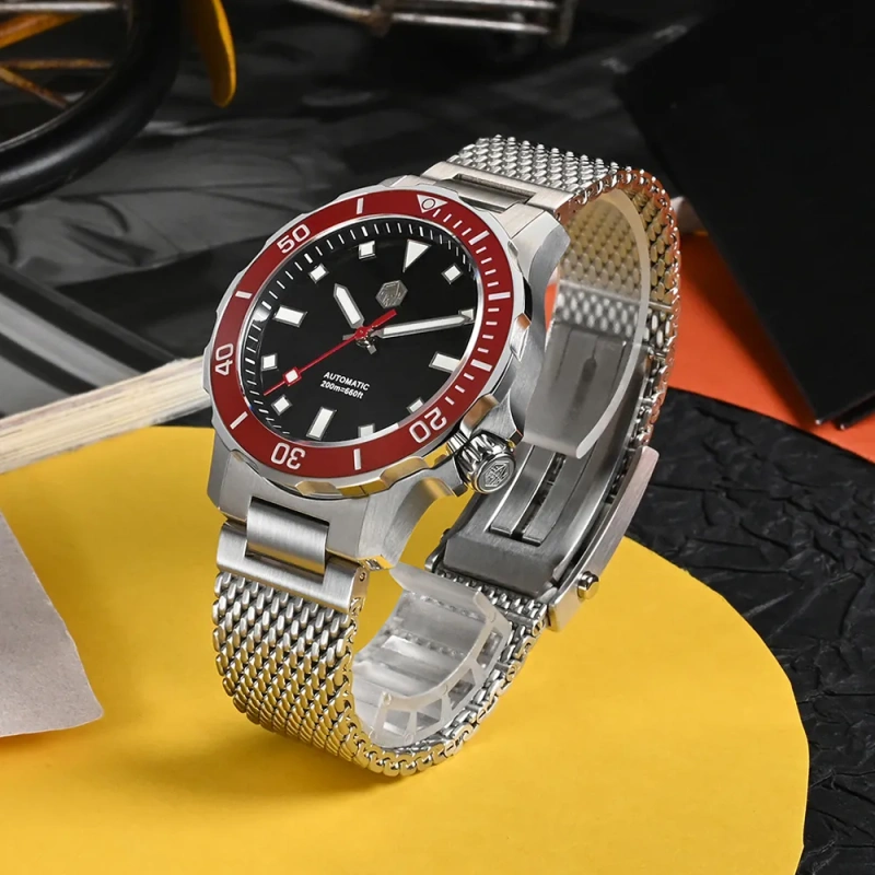 San Martin Original Design Divers Watch Milanese Bracelet SN085G-B