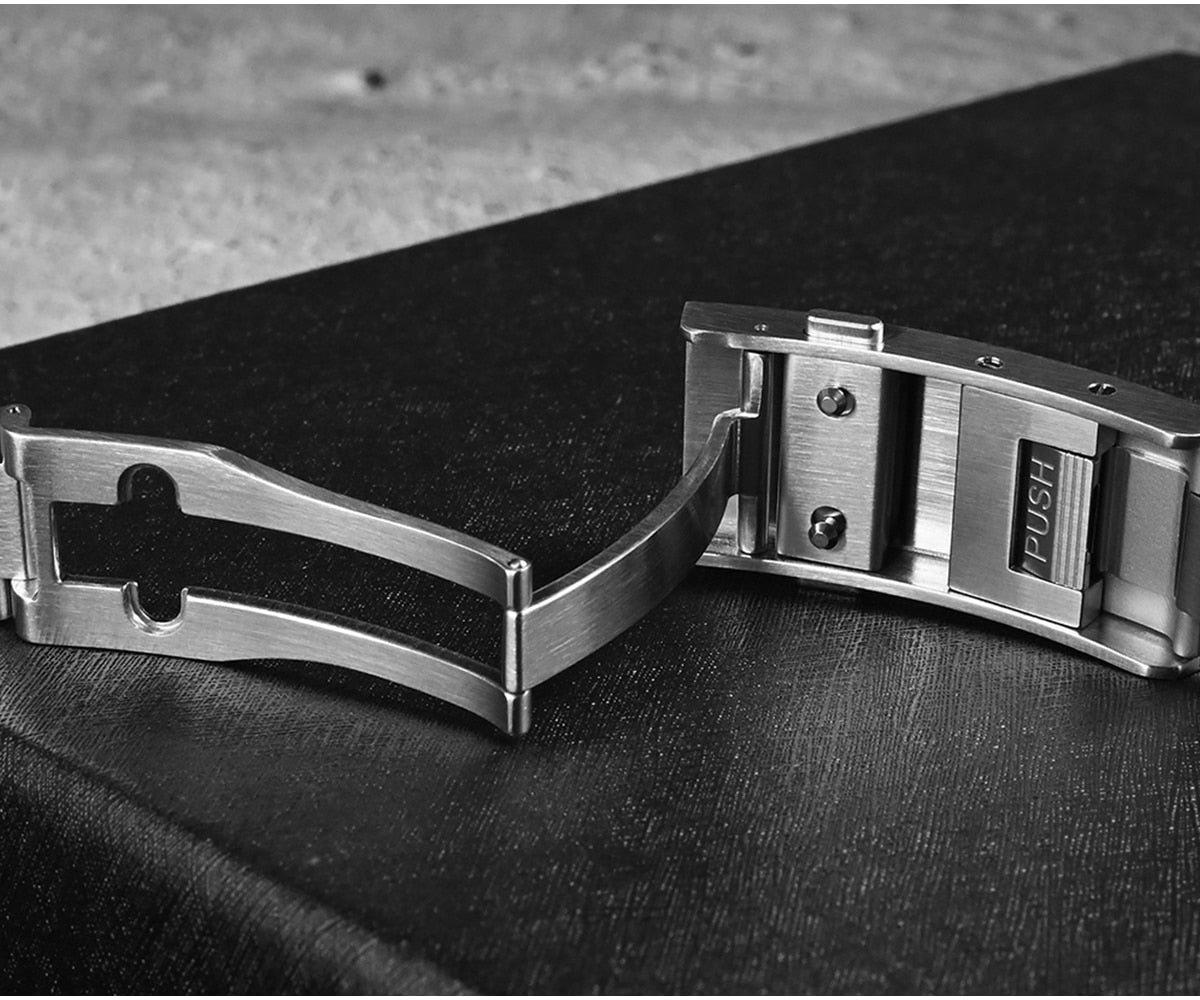 San Martin Bidirectional Turn Chapter Ring Dive Watch SN0066G