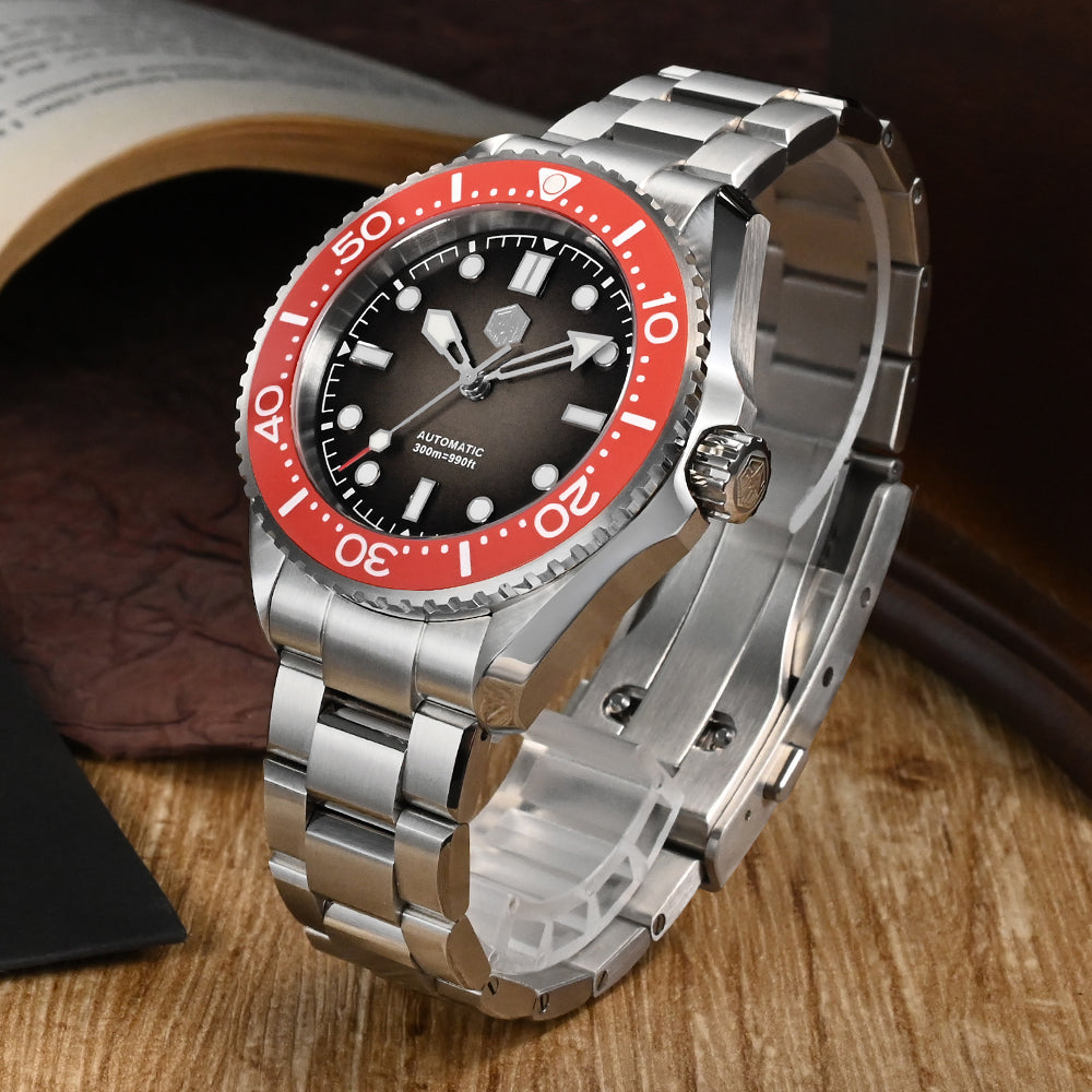 San Martin Gradient Dial Vintage Dive Watch SN036B