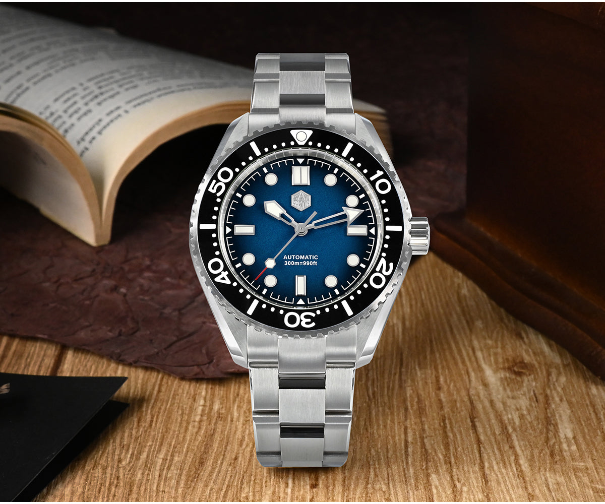 San Martin Gradient Dial Vintage Dive Watch SN036B