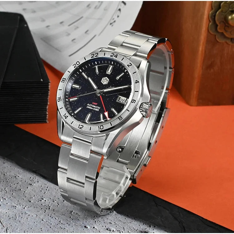 The Facts and Figures Behind San Martin's SN0129GB Watch