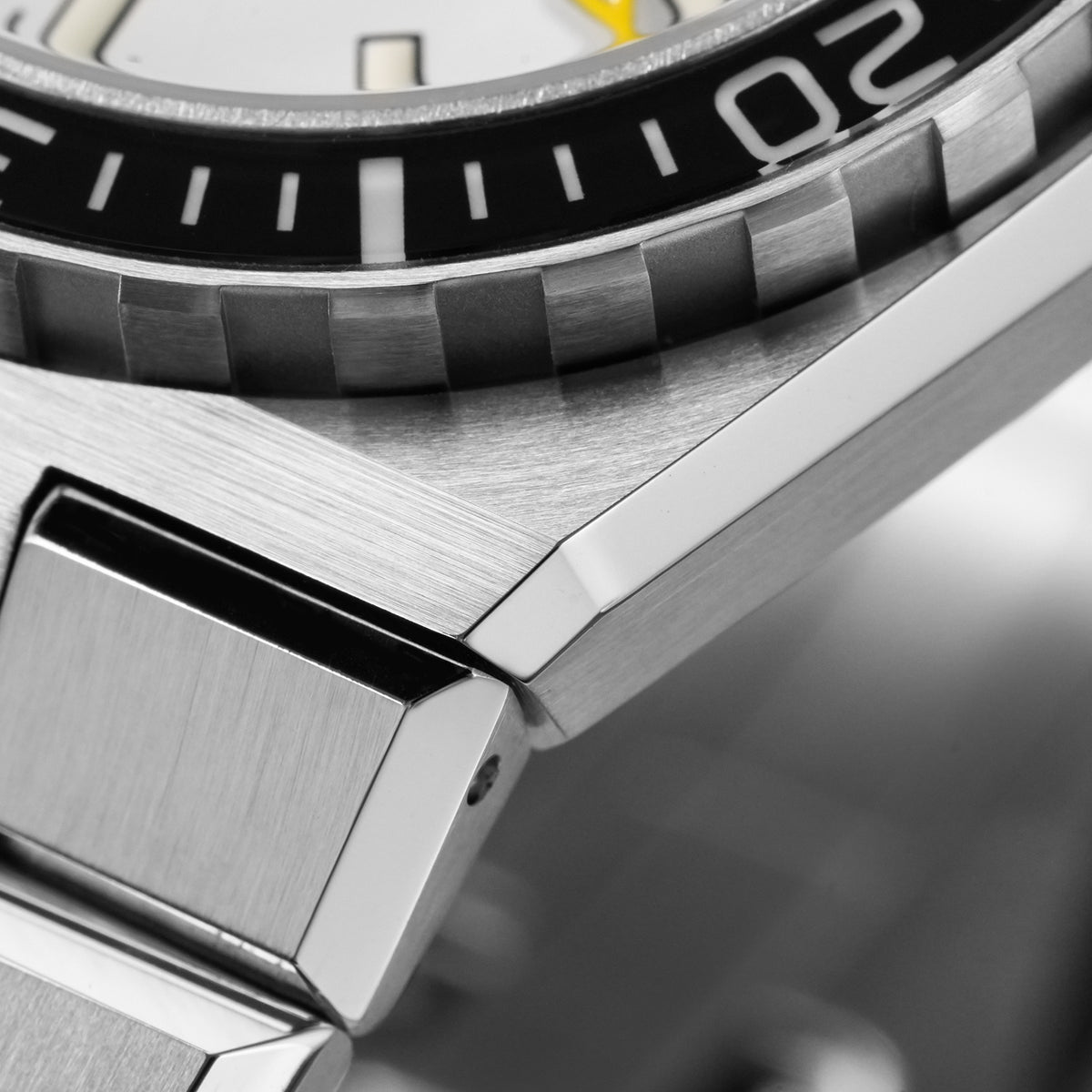 Watchdives Premier WD0017C VH31/Ronda 515 Diver Watch