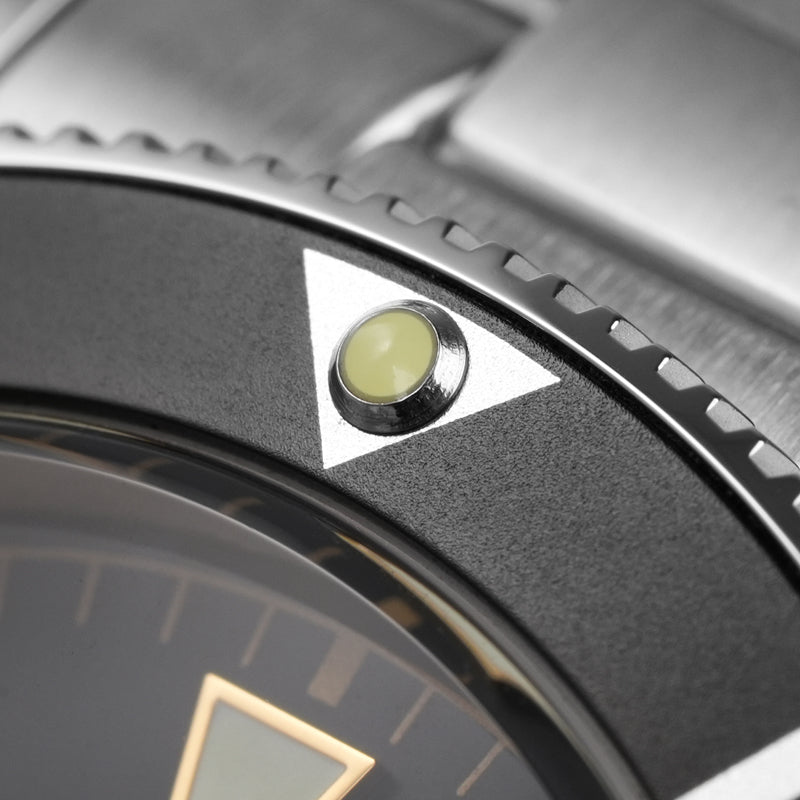 Watchdives WD7922 37mm VH31 Watch