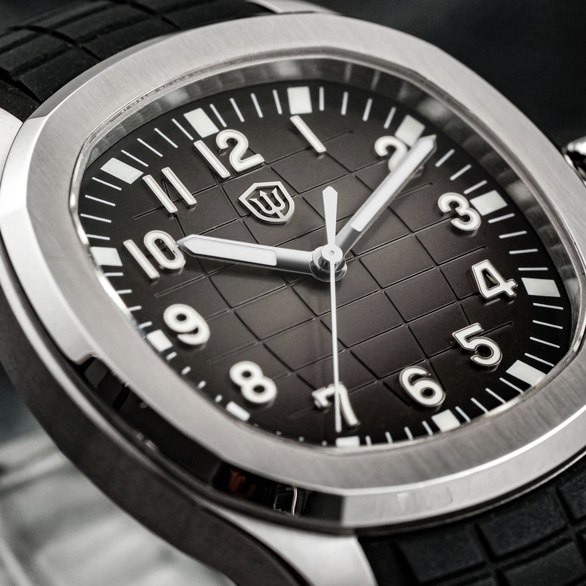 Watchdives WD008 38mm VH31 Slim Sport Watch