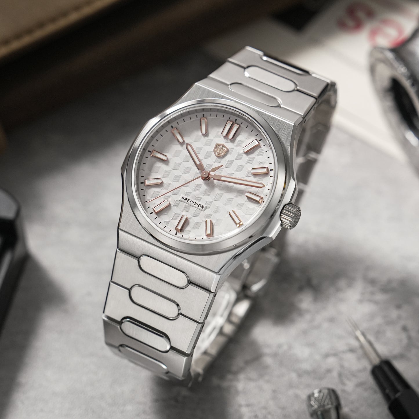 Watchdives Premier WD0016B Square-Block Faceted Dial Original Design