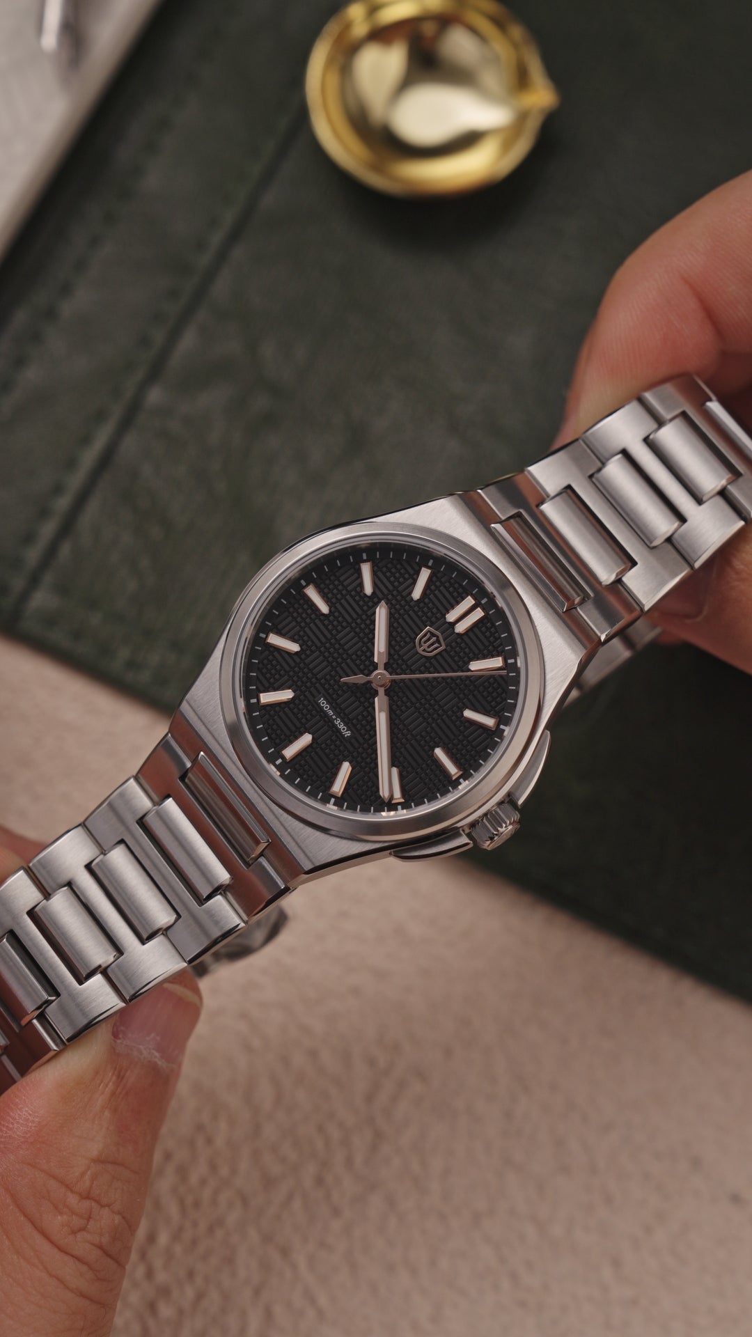 WDC Premier WD2007A 37.5mm VH31 Men Watch