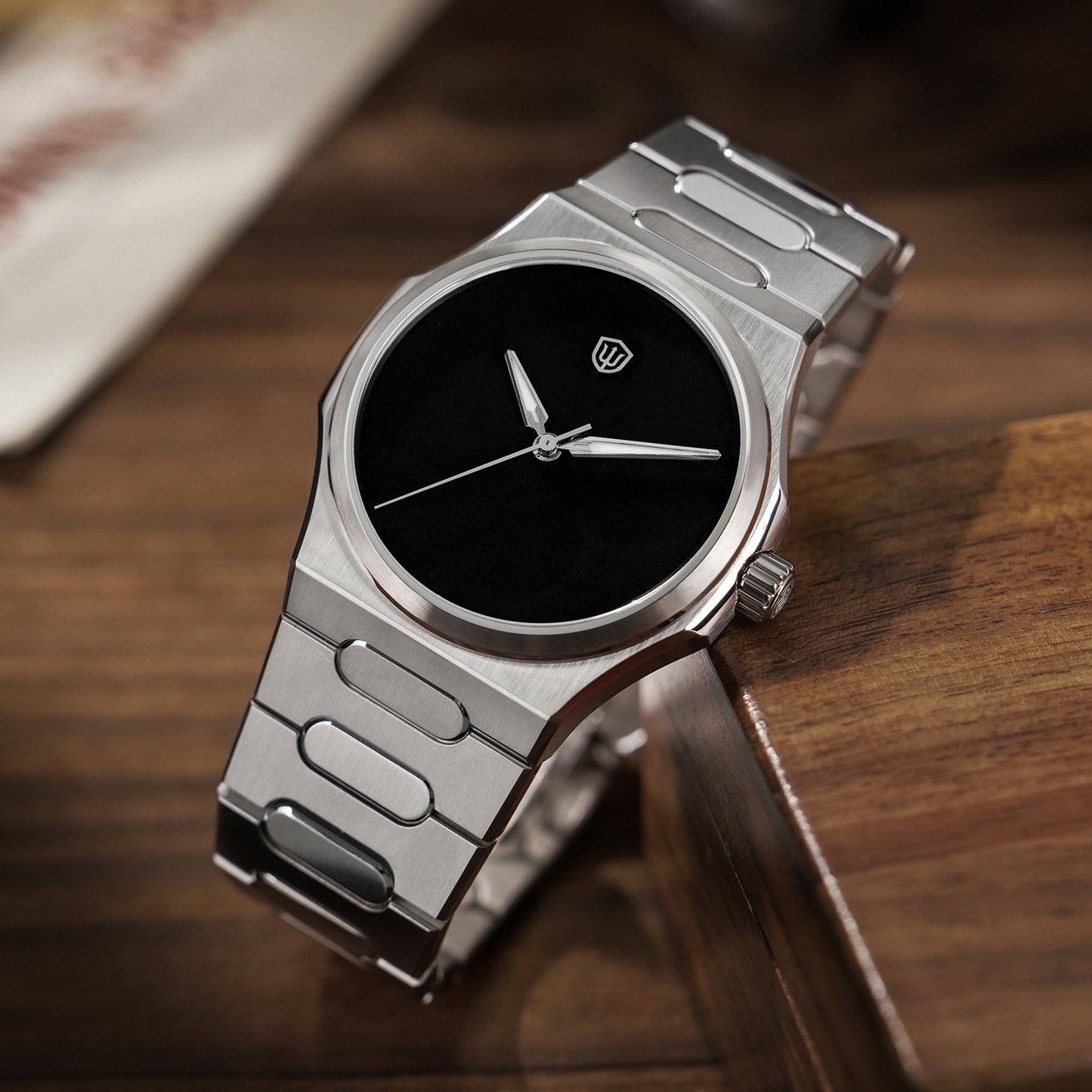 Watchdives Premier WD0016B Square-Block Faceted Dial Original Design