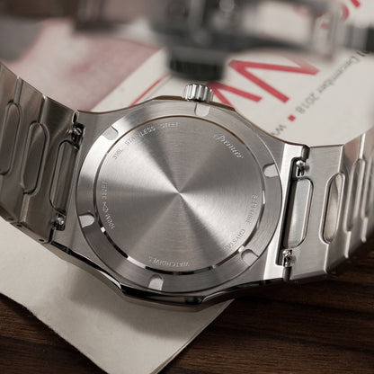 Watchdives Premier WD0016B Square-Block Faceted Dial Original Design