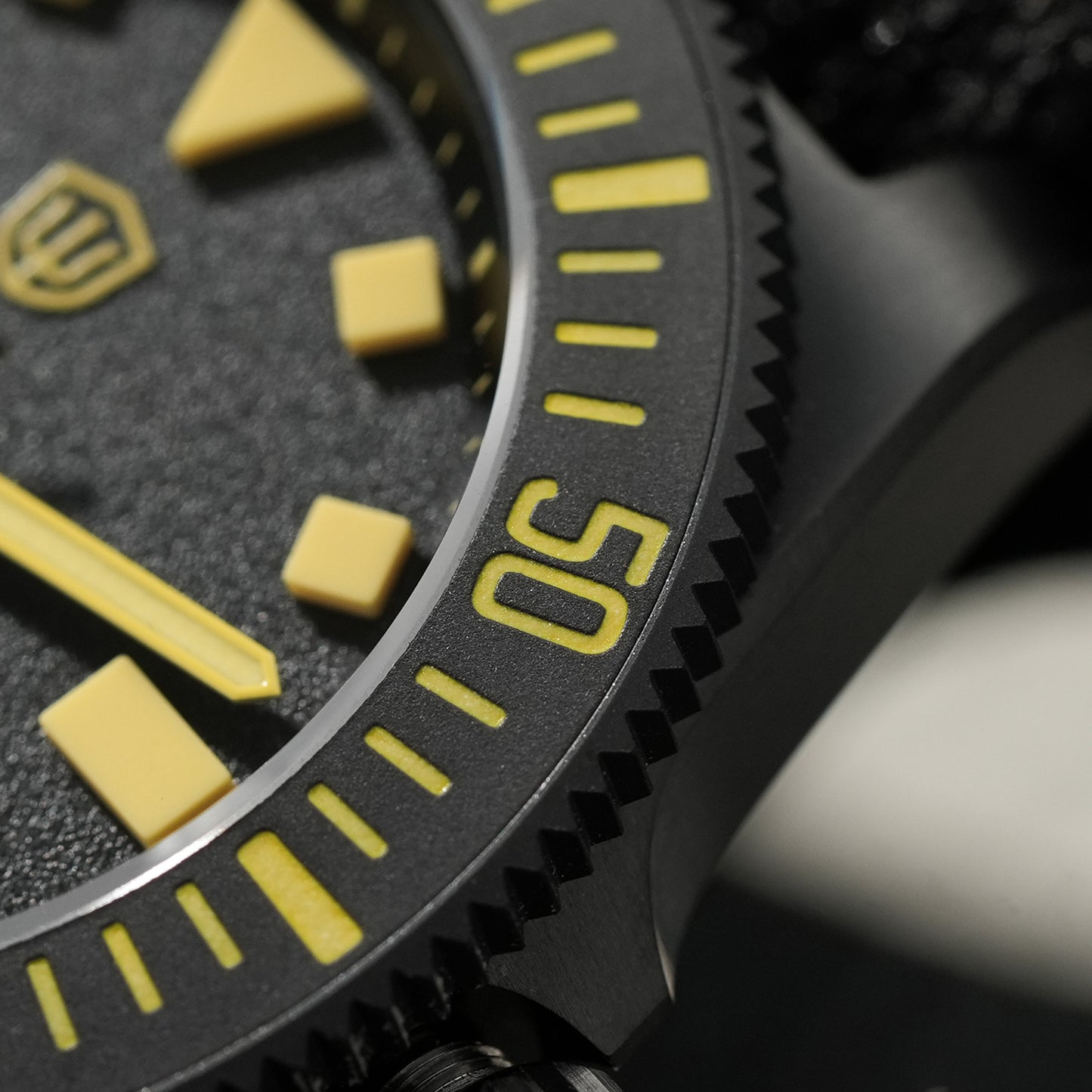 Watchdives 38mm EXD Titanium Diver Watch