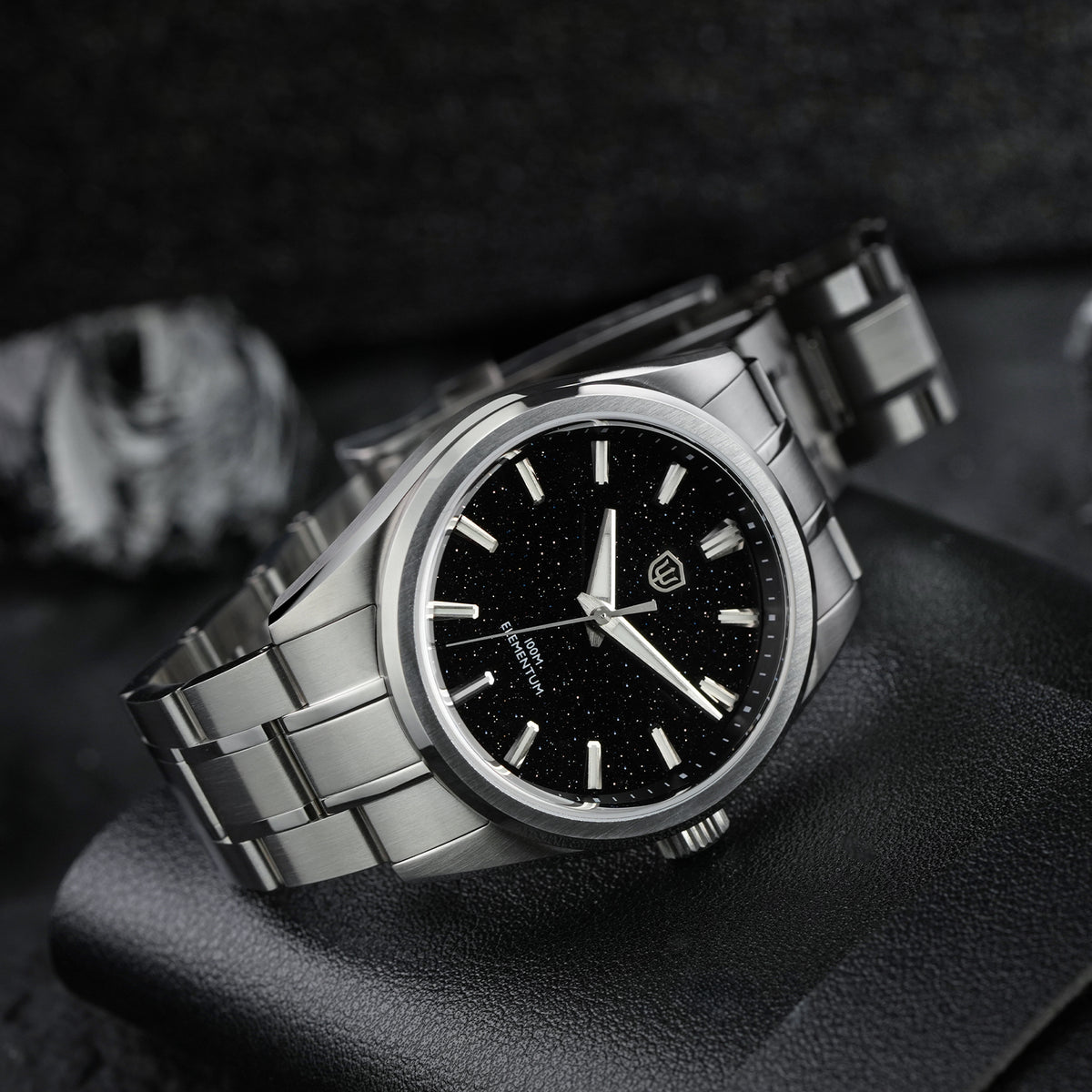 Watchdives WD0022 Elementum 38mm VH31 Quartz Watch