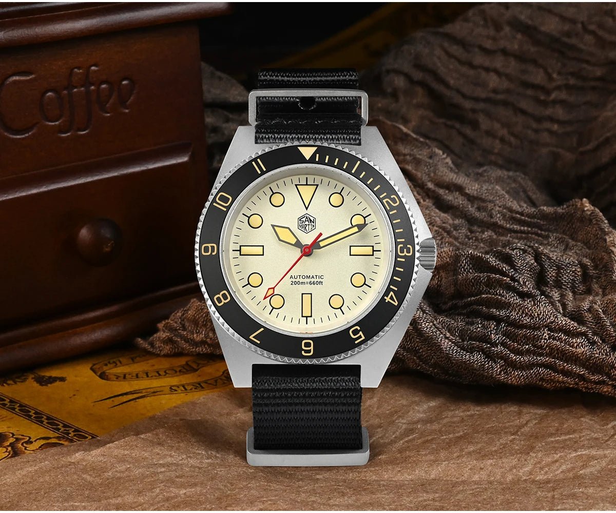 San Martin 40mm Automatic Dive Watch SN0123G
