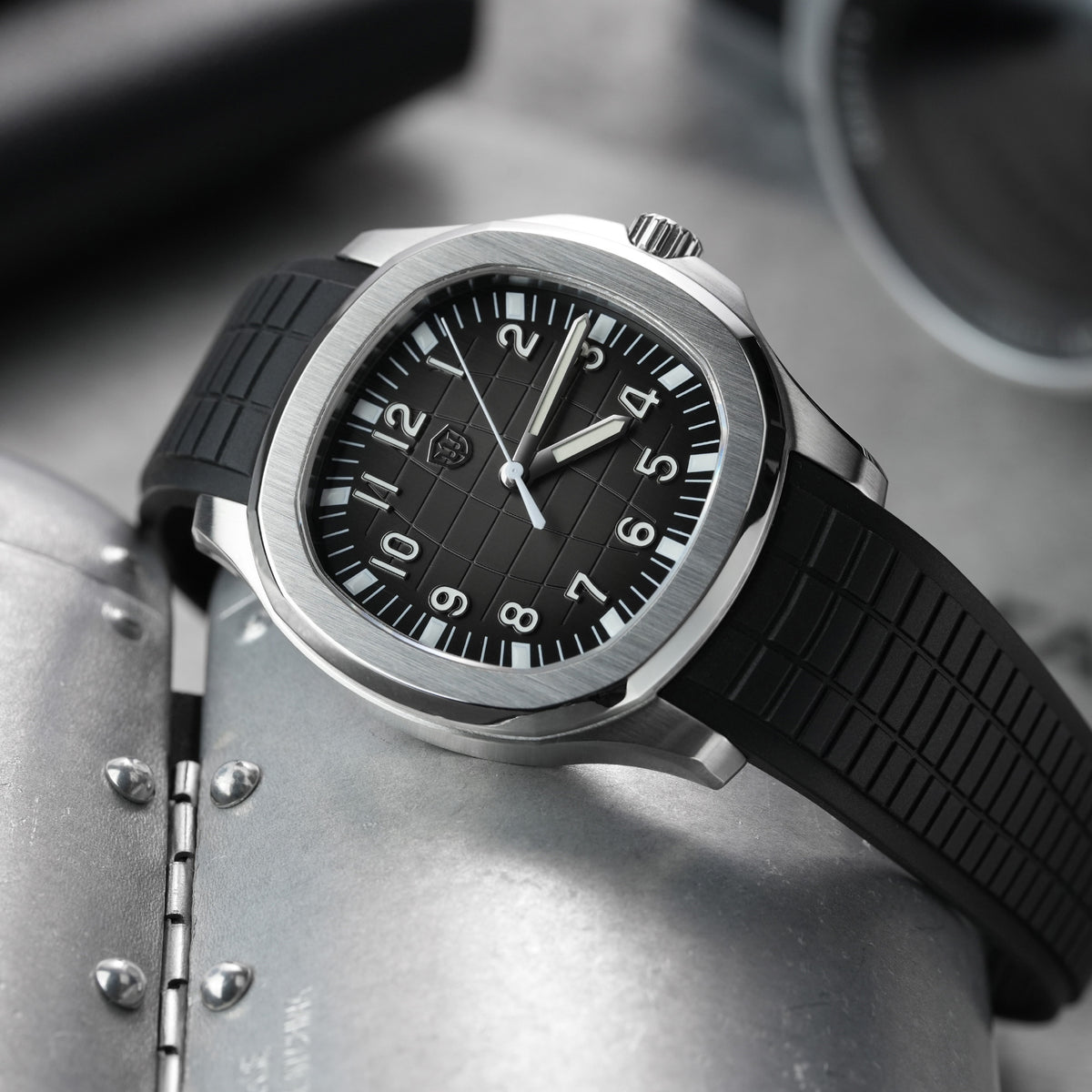 Watchdives WD008 38mm VH31 Slim Sport Watch