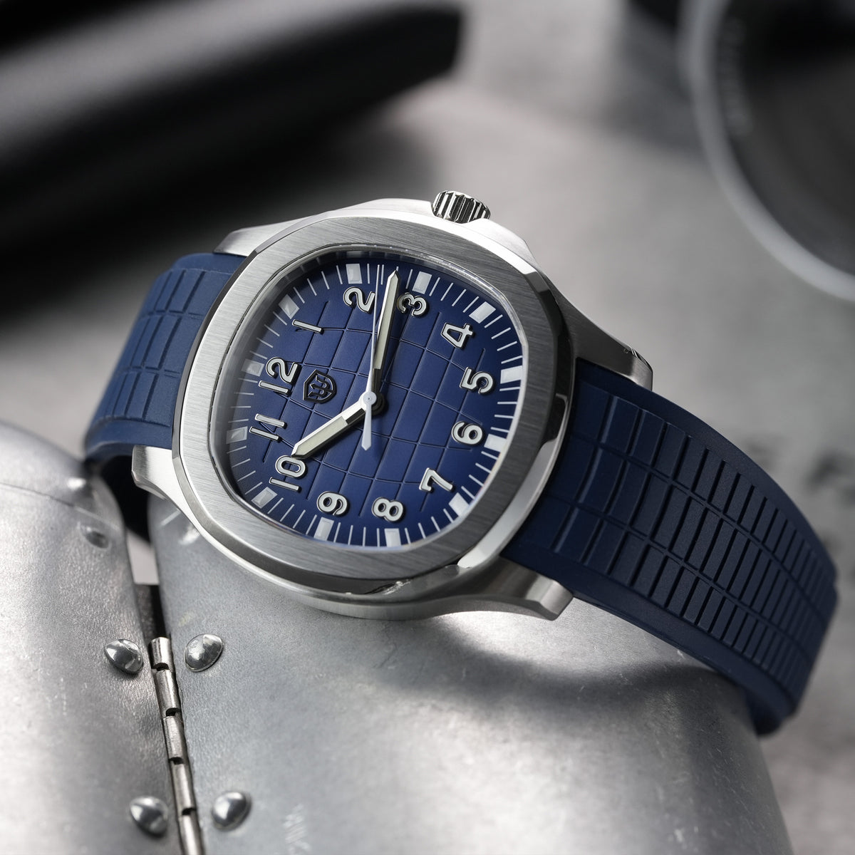 Watchdives WD008 38mm VH31 Slim Sport Watch