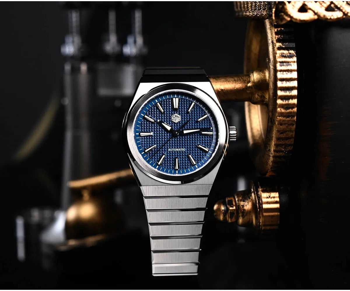 San Martin 39mm Waffle Dial Integrated Bracelet Miyota 90S5 Clear Caseback SN0152