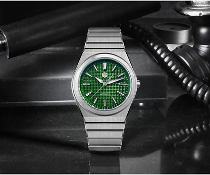 San Martin 39mm Waffle Dial Integrated Bracelet Miyota 90S5 Clear Caseback SN0152