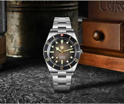 San Martin SN0138G 37mm ST2130 Vintage Diver Watch