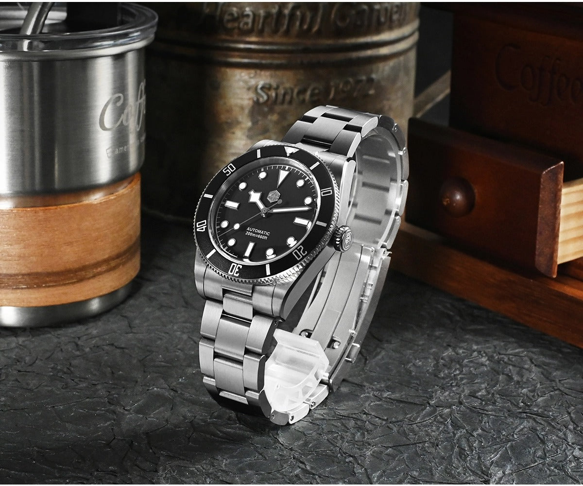 San Martin SN0138G 37mm ST2130 Vintage Diver Watch