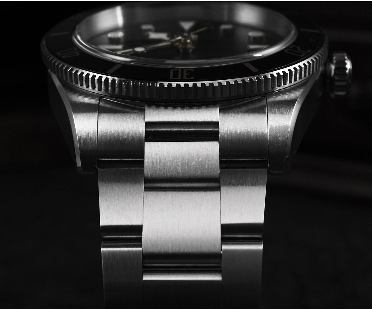 San Martin SN0138G 37mm ST2130 Vintage Diver Watch