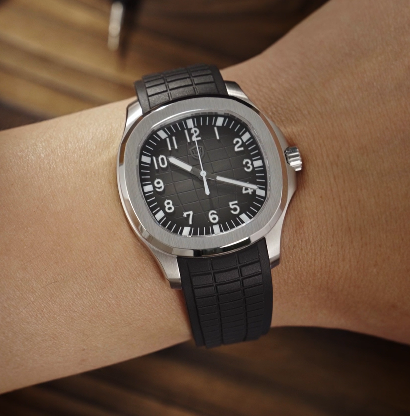 🔥EarlyBird🔥Watchdives WD008 38mm VH31 Slim Sport Watch
