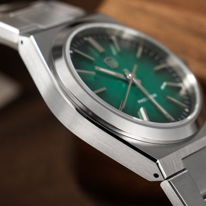 Watchdives WD0012 Vintage VH31 Men Watch