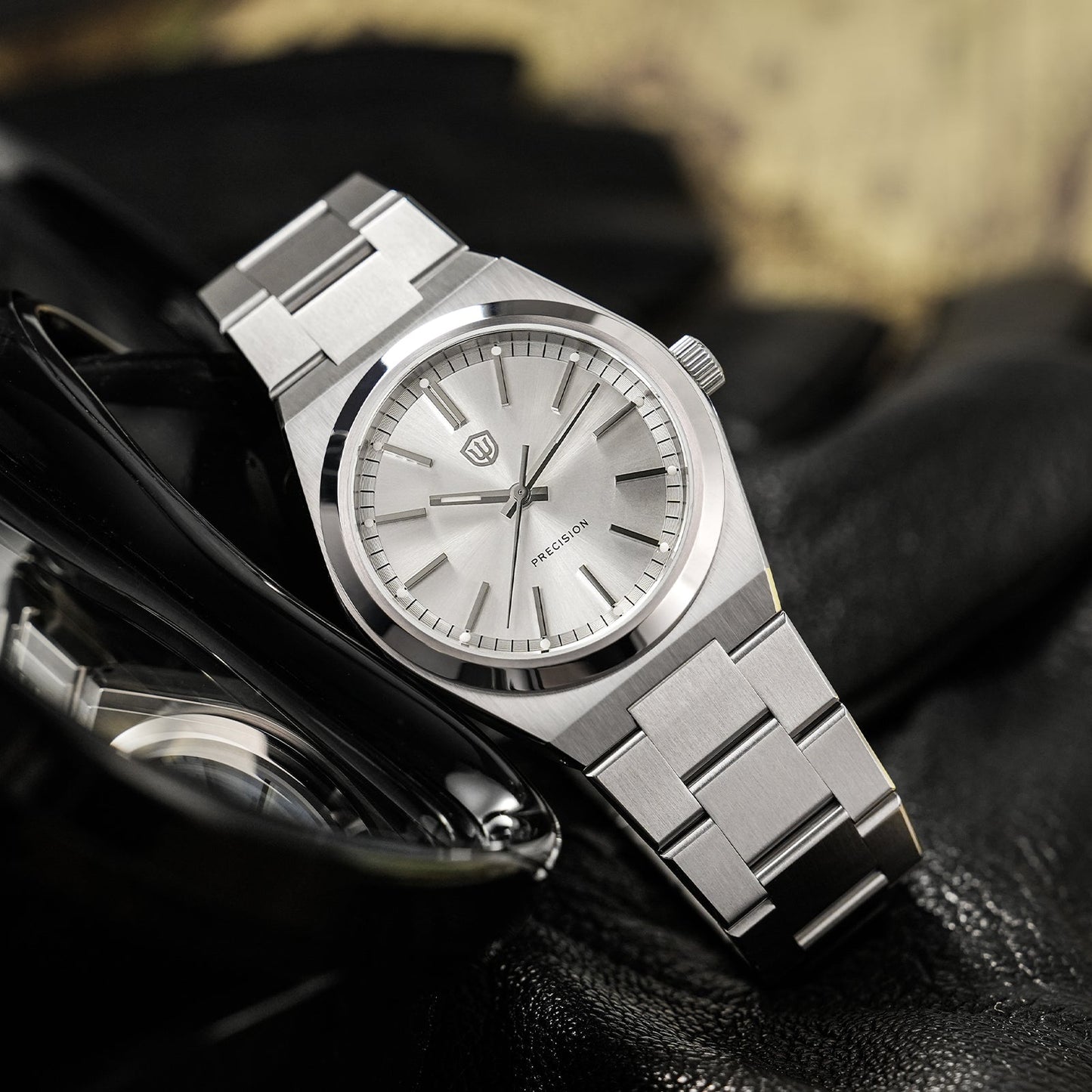 Watchdives WD0012 Vintage VH31 Men Watch