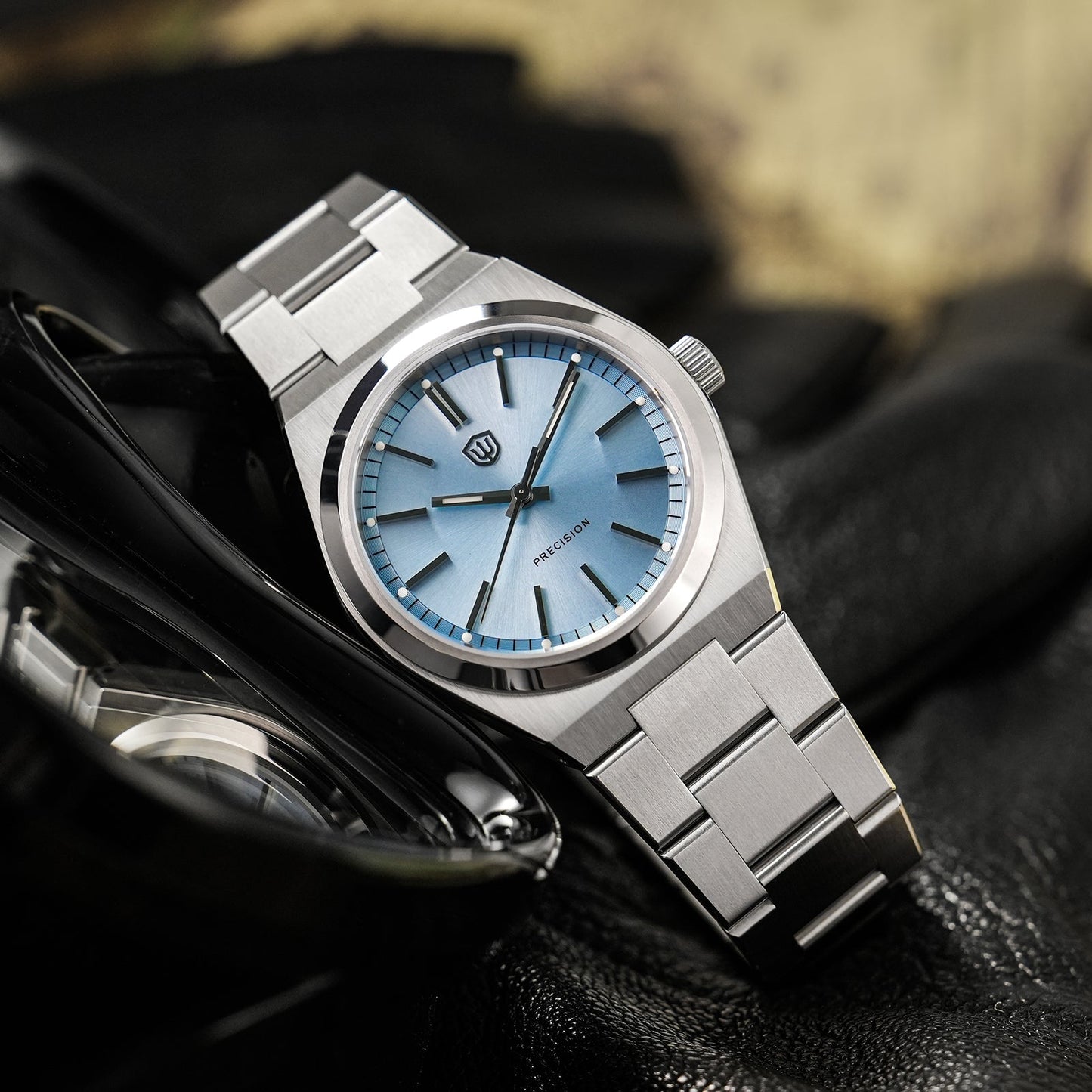 Watchdives WD0012 Vintage VH31 Men Watch