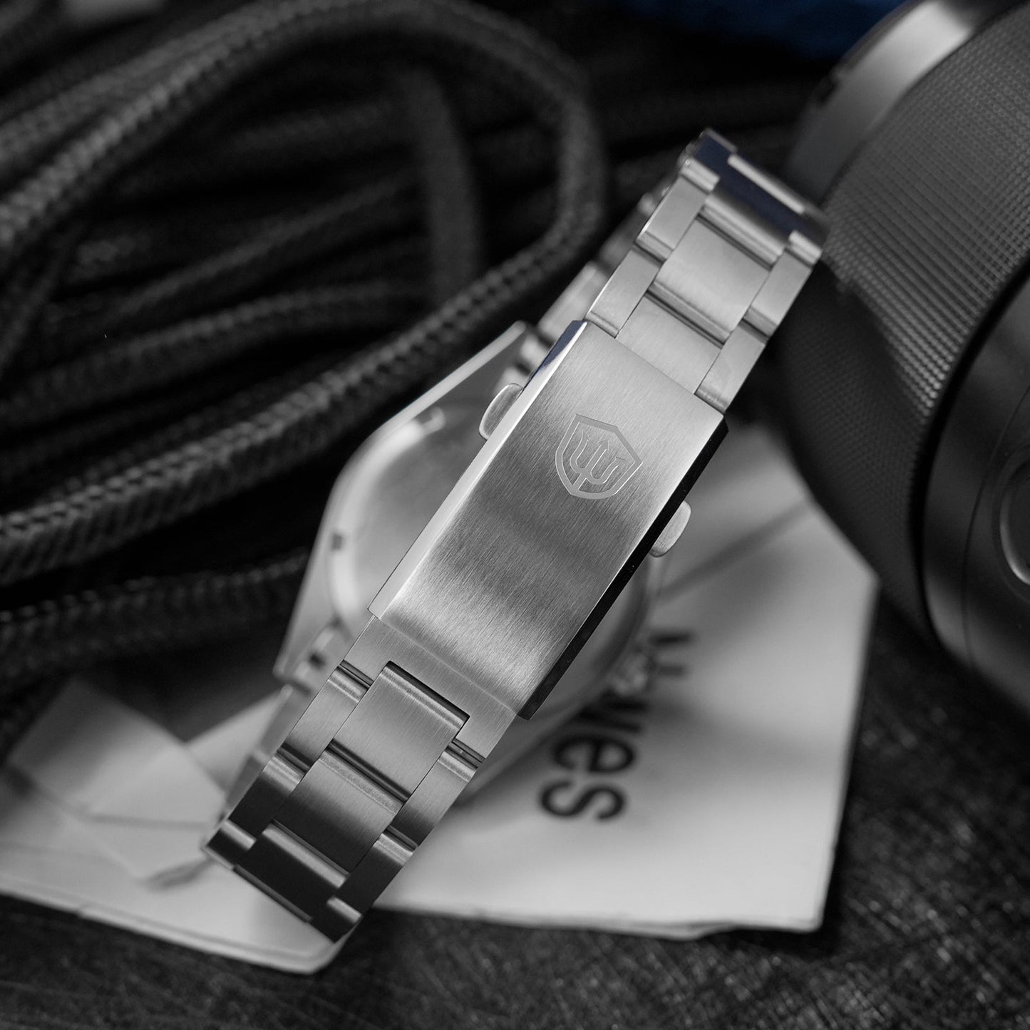 Watchdives WD1016C 37mm Pioneer VH31 Men Watch