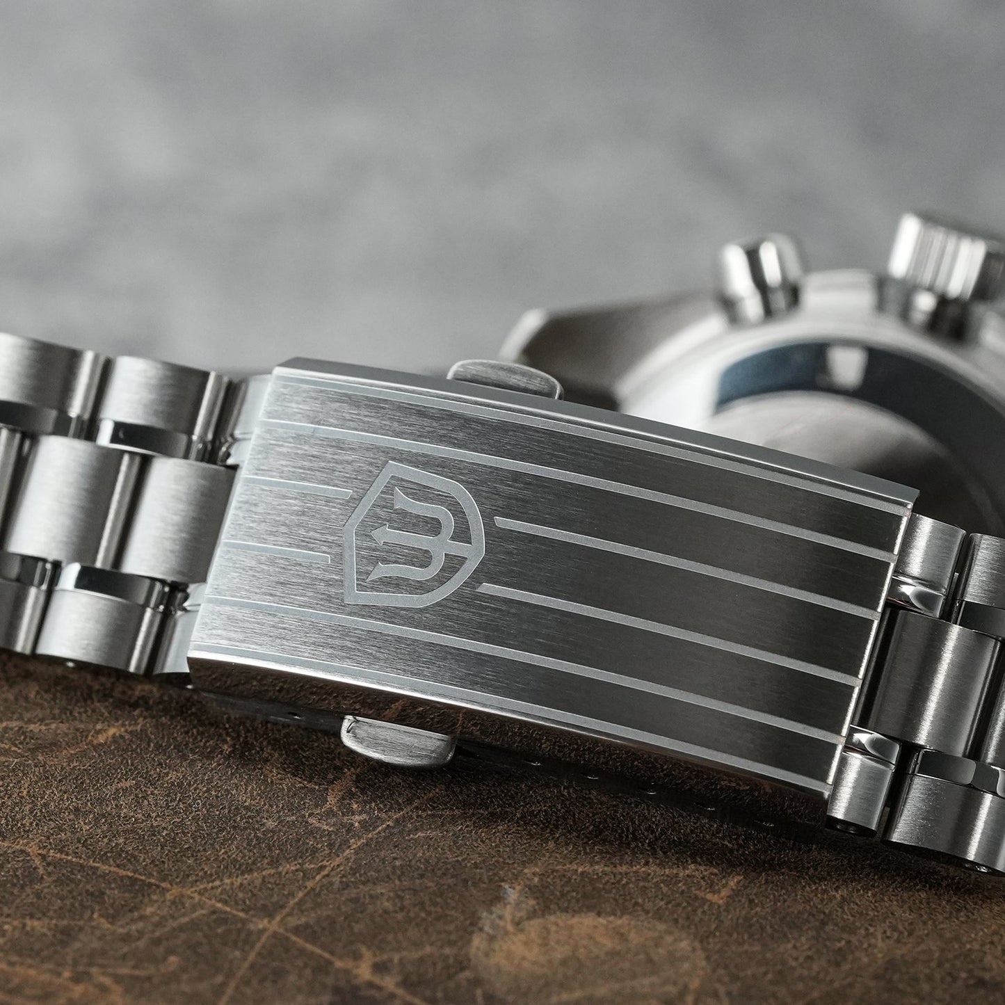 Watchdives 39mm VK63 Chronograph Watch WD1863