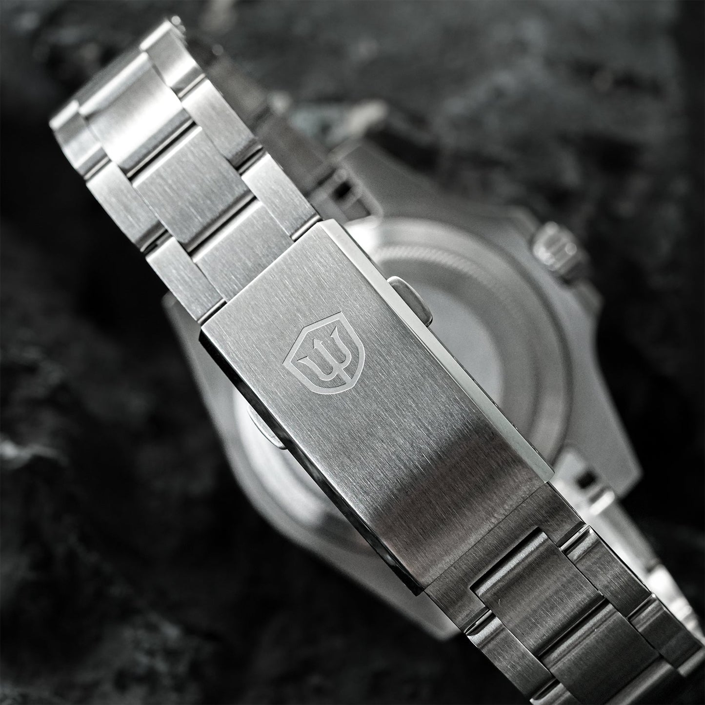 🔥WeeklyDeals🔥Watchdives WD16760 NH34 Sub GMT Watch V2